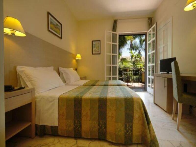 Hotel Borgo Verde Catania Exterior photo
